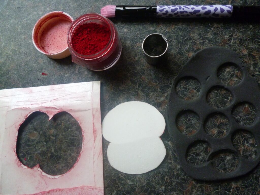 How make poppy cake topper remembrance day cakes How make poppy cake topper remembrance day cakes