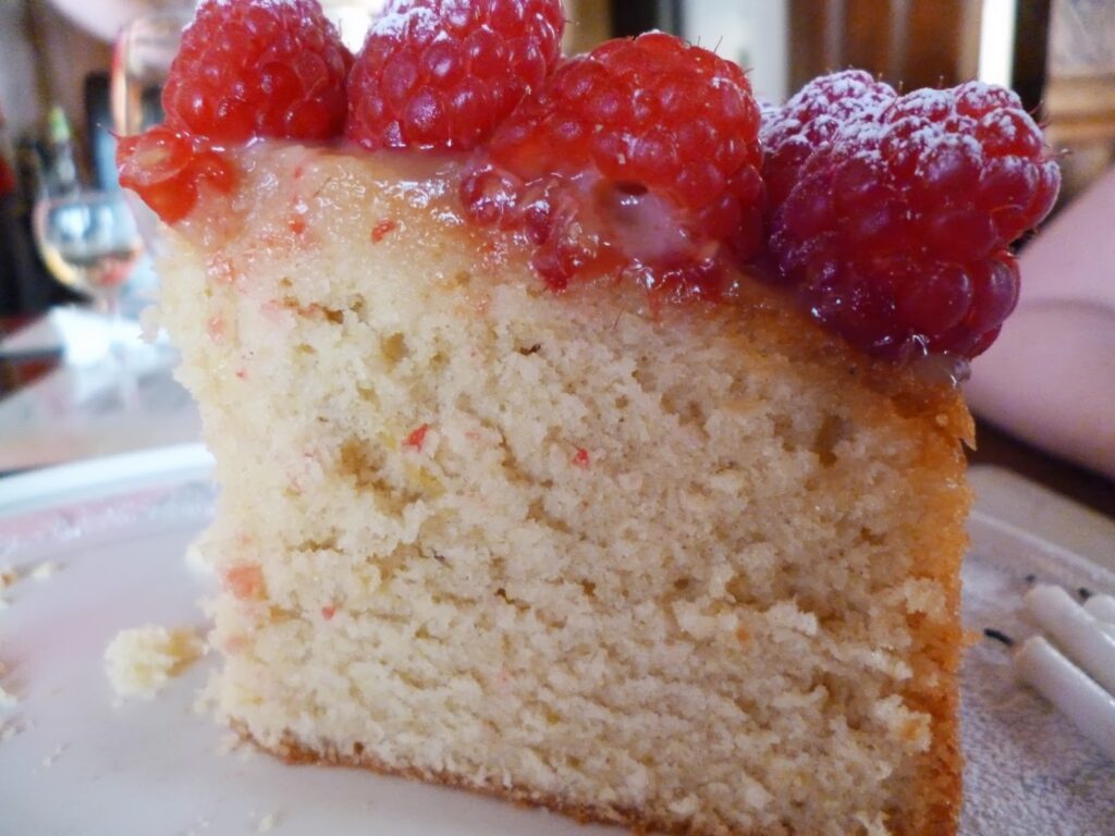 Lemon madeira cake Recipe with Raspberries Lemon madeira cake Recipe with Raspberries