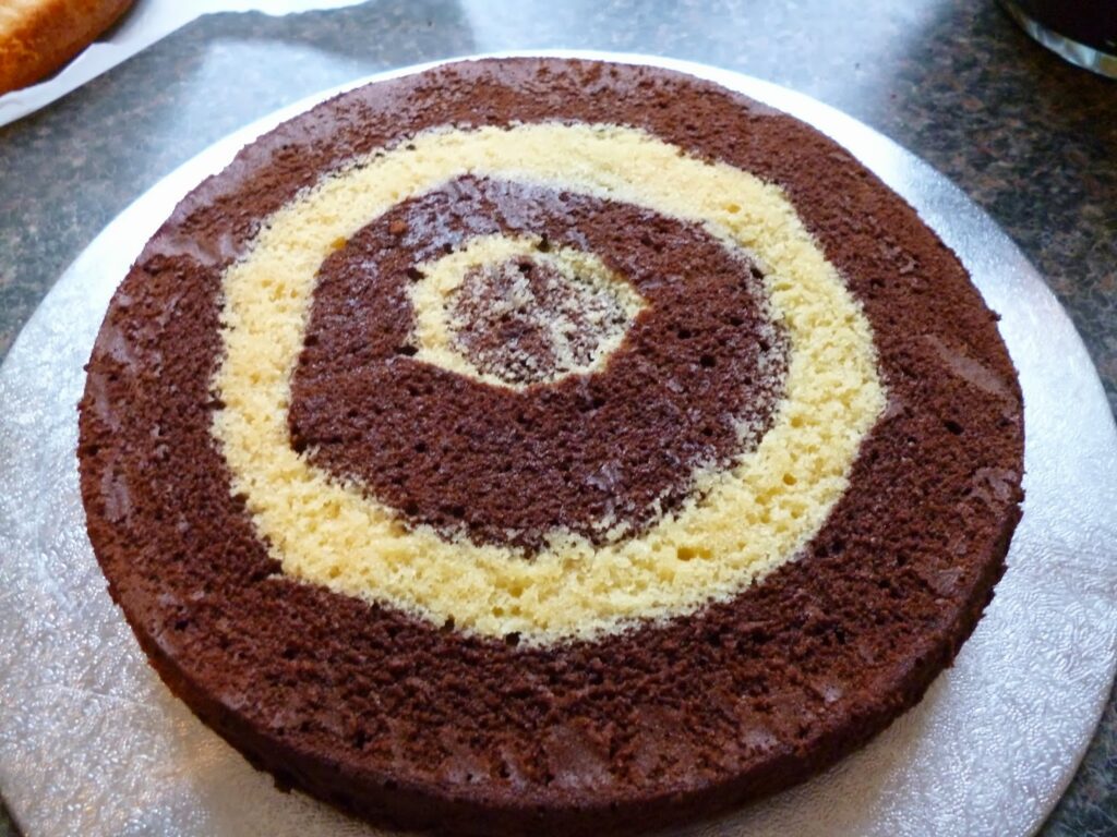 Easy checkerboard cake recipe Easy checkerboard cake recipe