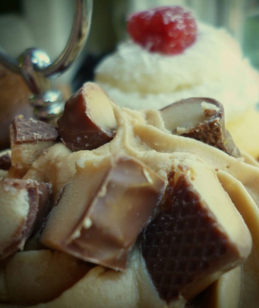 Caramel Fudge Cupcake Crystals Cupcakes Telford Caramel Fudge Cupcake Crystals Cupcakes Telford