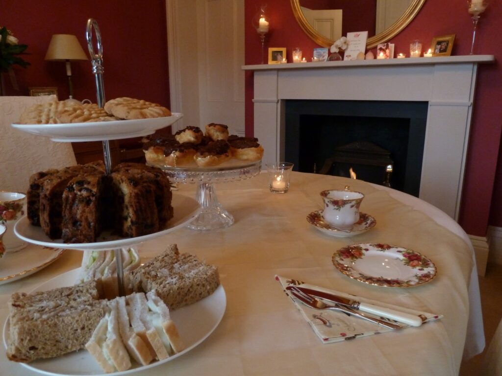 Top 10 Tips for Hosting Afternoon Tea Top 10 Tips for Hosting Afternoon Tea