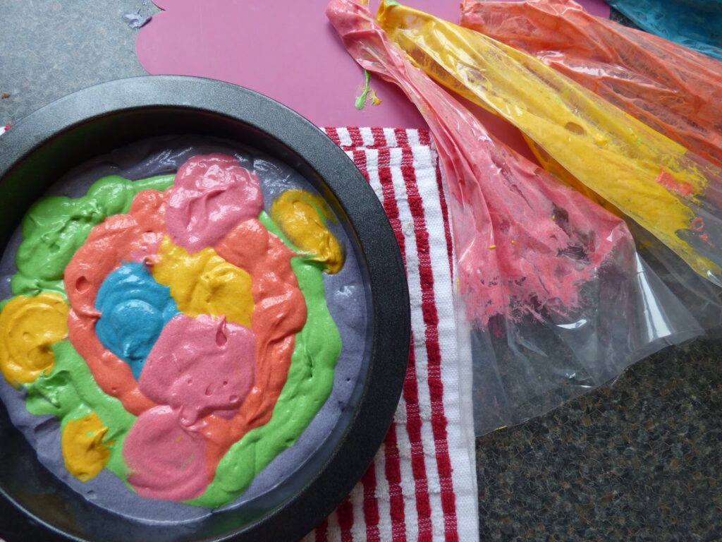 How to make a tye dye rainbow cake How to make a tye dye raindow cake